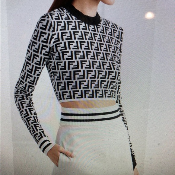 Fendi sweater 100% Authentic